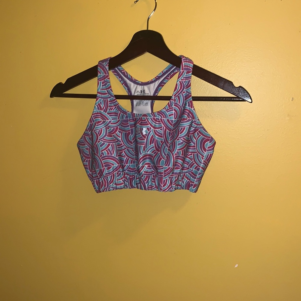 Under Armour sports bra size small